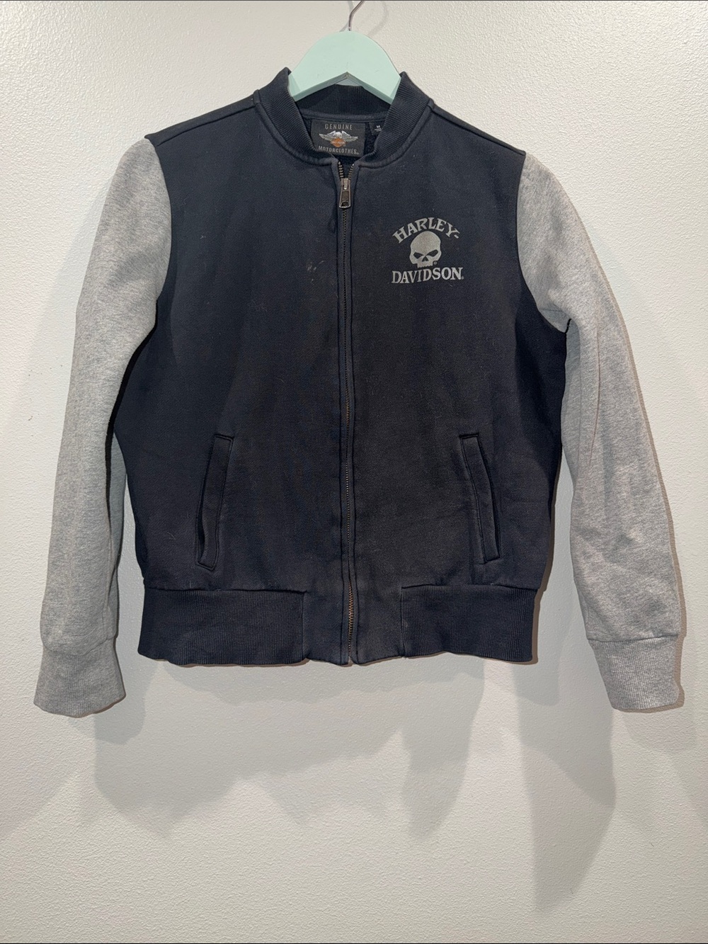 Harley-Davidson Black Body with Gray Sleeves Zip Jacket Size Medium